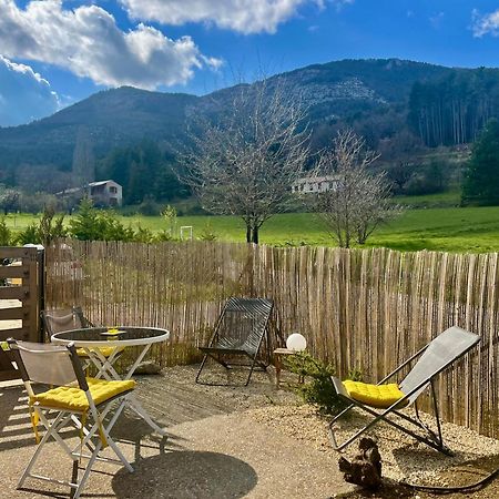 Gites Roc N' Vol Au Coeur Du Verdon La Palud-sur-Verdon Exterior foto