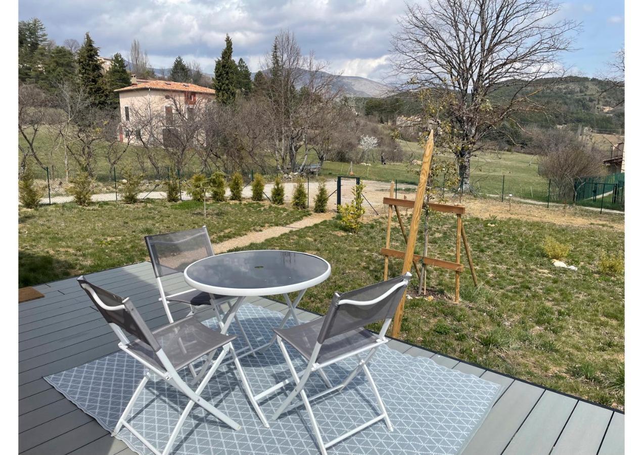 Gites Roc N' Vol Au Coeur Du Verdon La Palud-sur-Verdon Exterior foto